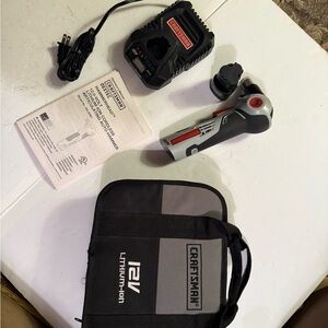Craftsman 12V Nextec Right Angle
Impact Driver/Battery/Charger Set